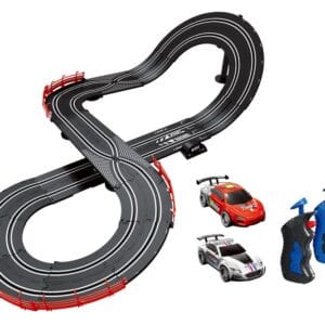 Autodráha policie a zloděj