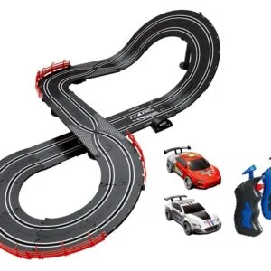 Autodráha policie a zloděj