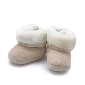 kojenecké capáčky zimní