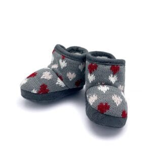 kojenecké capáčky zimní