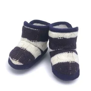 kojenecké capáčky zimní